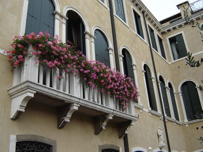 Casa Generalizia - Venezia, Poggiolo